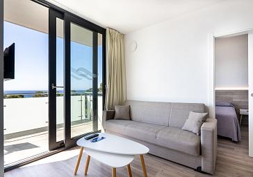 Apartament superior 4/6
