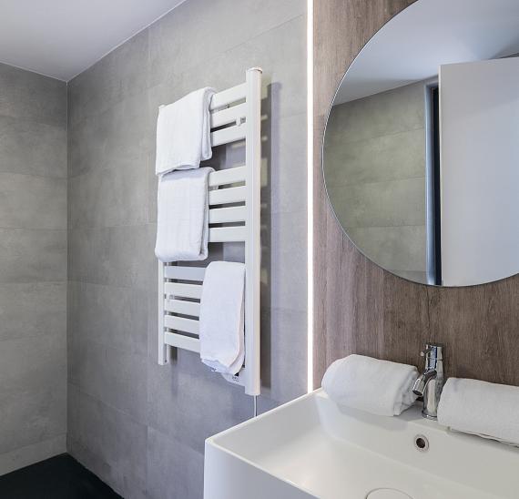 Apartament superior 4/6
