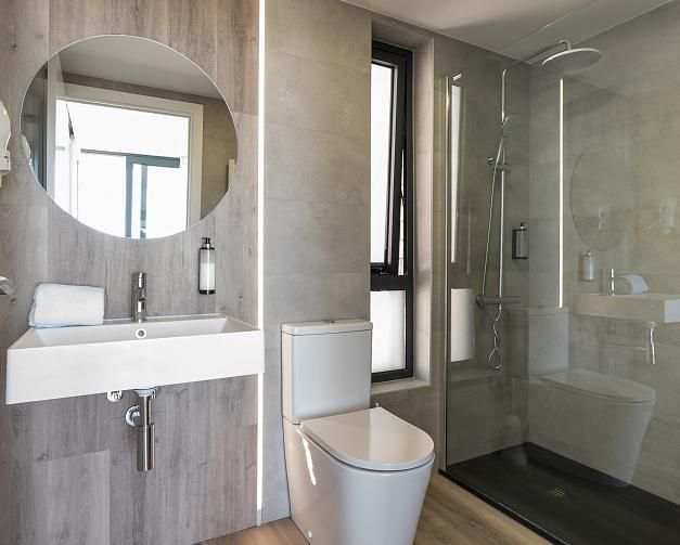 Apartament superior 2/4